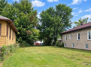 917 Eaton St, Hammond, IN 46320