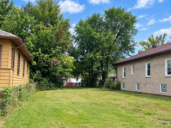 917 Eaton St, Hammond, IN 46320