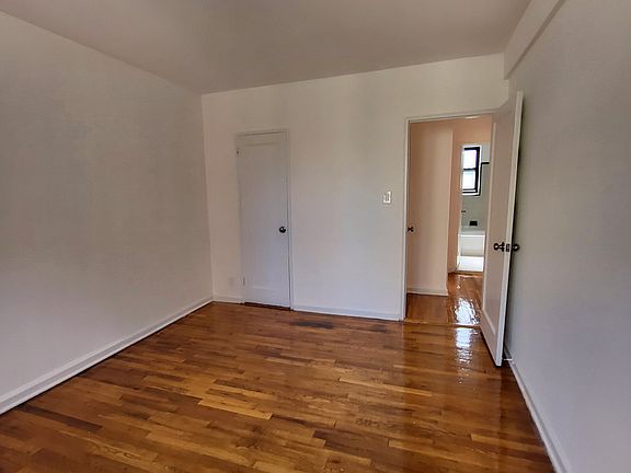 2nd image of 1275 E 5th St APT 3G