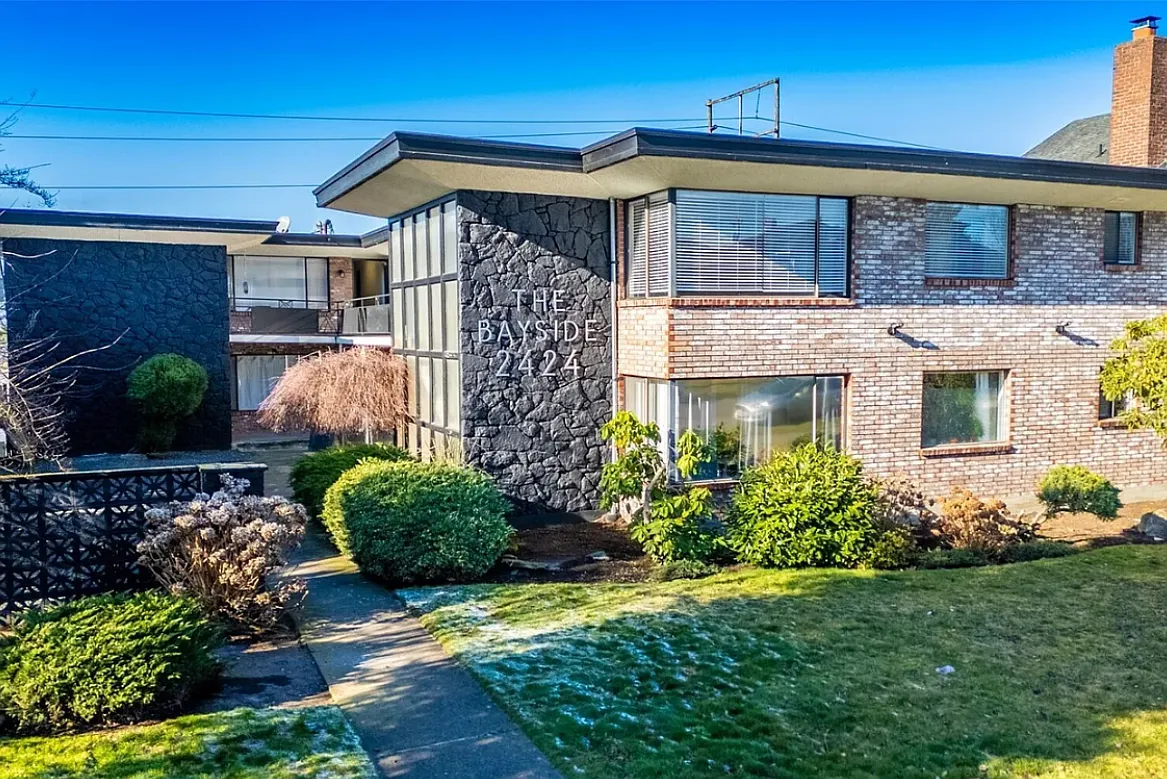 2424 Rucker Ave — Photo 1