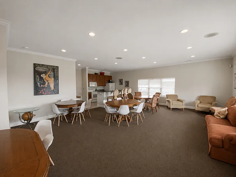 1880 Axtell Rd #2 — Photo 18