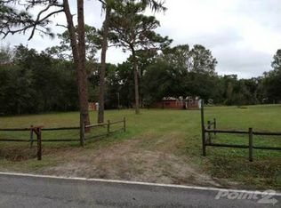 5649 Rawls Rd, Tampa, FL 33625