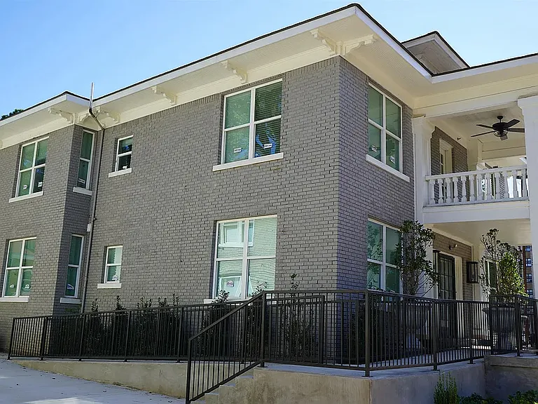 26 N McLean Blvd #201 — Photo 30