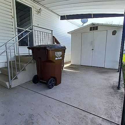 Shed