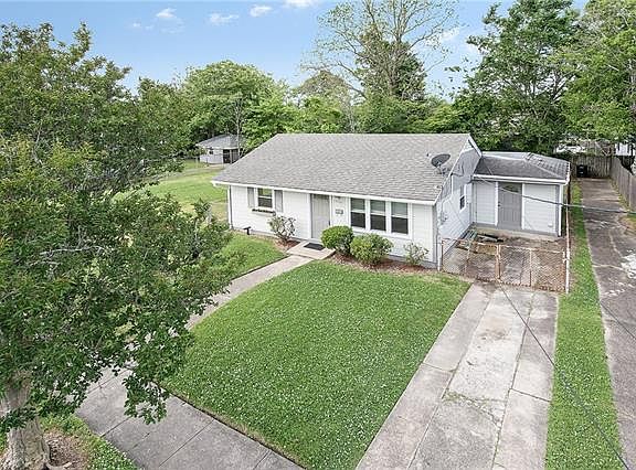 3rd image of 4640 Metropolitan Dr