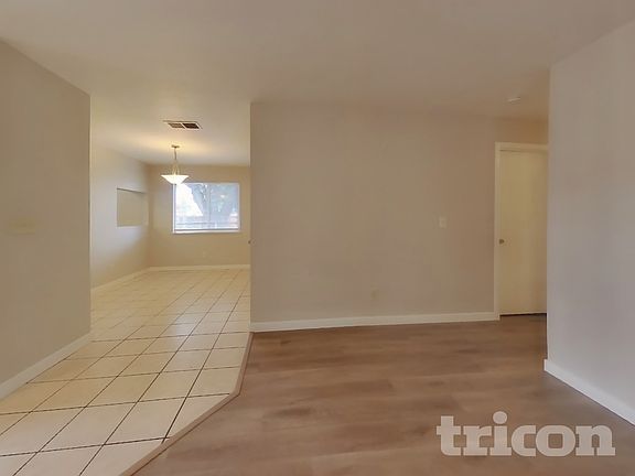 3rd image of 103 Dunedin Dr