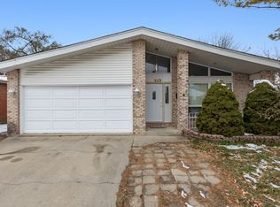 8558 Plainfield Rd, Lyons, IL 60534