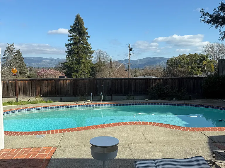 116 Lilienthal Ave — Photo 16