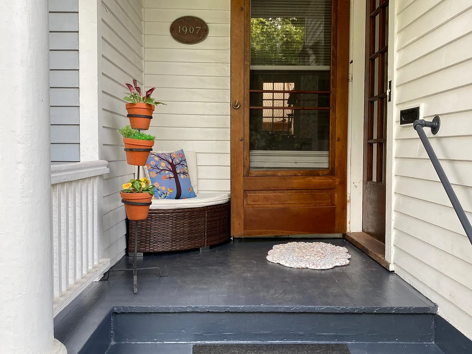 17 Elm St — Photo 2