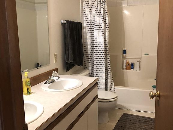 5th image of 1802 W Lincoln St #20