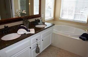 5th image of 194 Dove Creek Ln