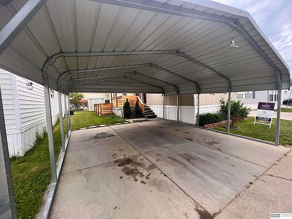 3rd image of 6363 S Grover St #81