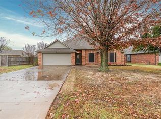 6911 Jacquline Blvd, Greenville, TX 75402