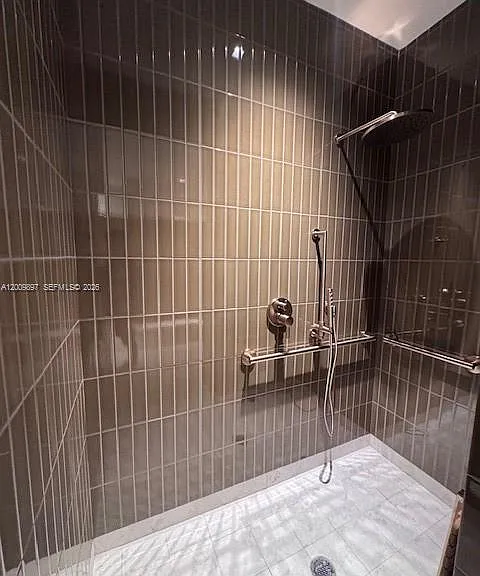 77 SE 5th St #1806 — Photo 51