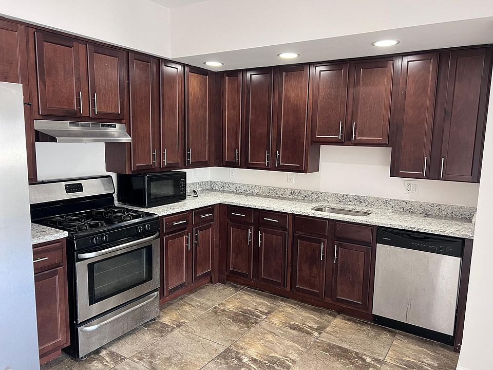 Kitchen 1st Floor