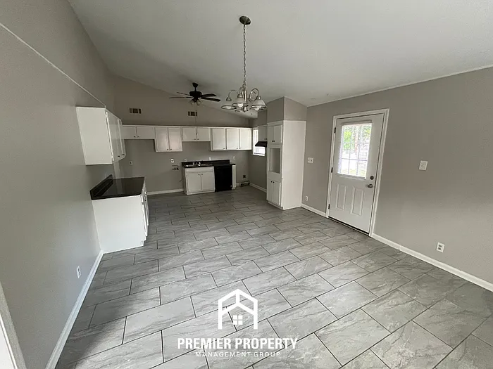 3460 Luzon Dr — Photo 4