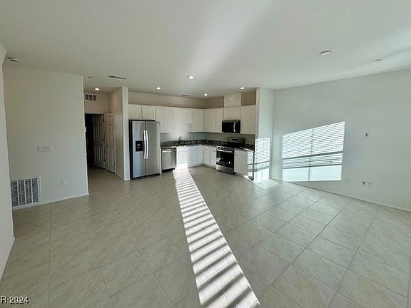 5th image of 662 Bellus Pl Lot 189