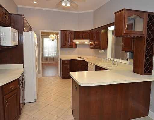 5th image of 171 White Oak Cir