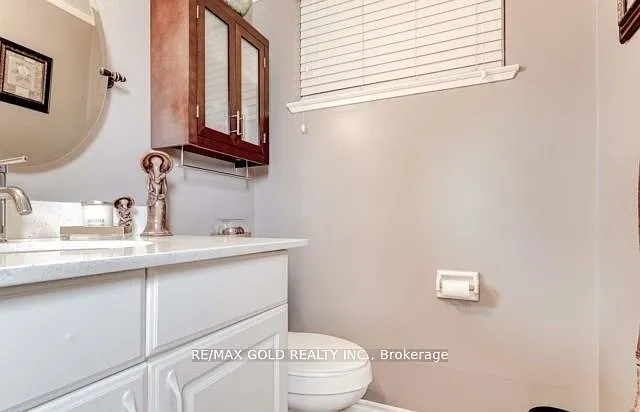 6 Monaco Ct — Photo 11