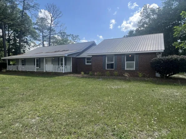 1194 Blackshear Hwy, Baxley, GA 31513