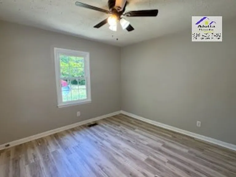3918 Donna St — Photo 14