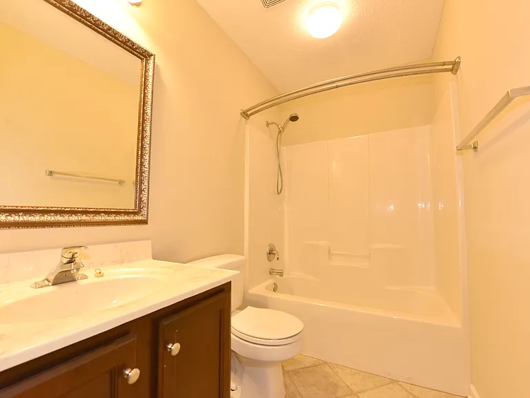2192 Herndon St — Photo 6