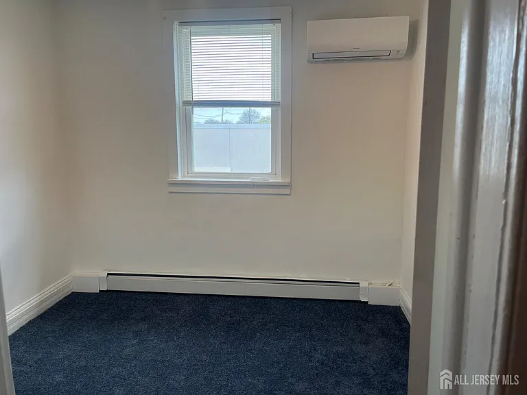 110 Oak Tree Ave #2 — Photo 9