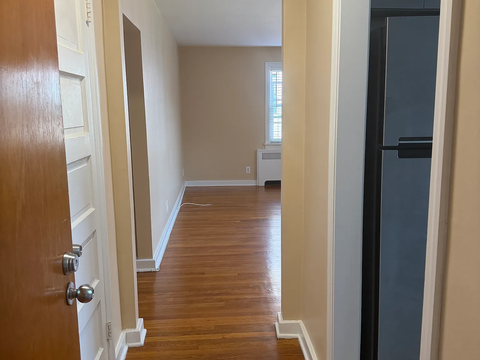 1 bed, 650 sqft, $1,600 — Photo 2
