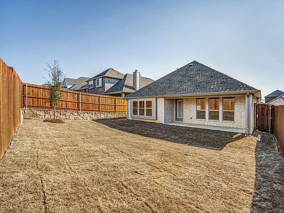 2nd image of 1005 Baynes Dr