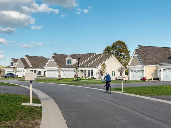 Fairways Townhomes, 608-665 Championship Dr #Il630a, Victor, NY 14564