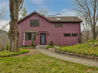 17 Parker Rd, Marlborough, CT 06447