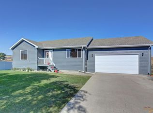 540 Viking Dr, Rapid City, SD 57701