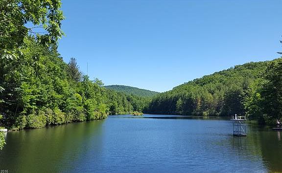 2nd image of 21 Sequoyah Woods Dr #21
