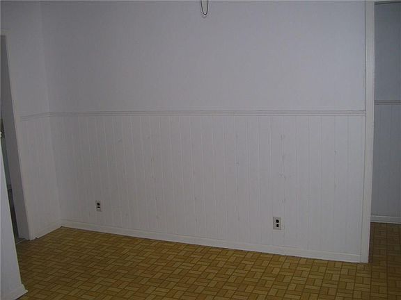 4th image of 5314 Avenue C