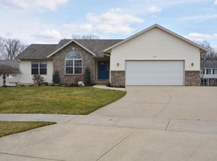 433 Peach Ct, Wayland, MI 49348