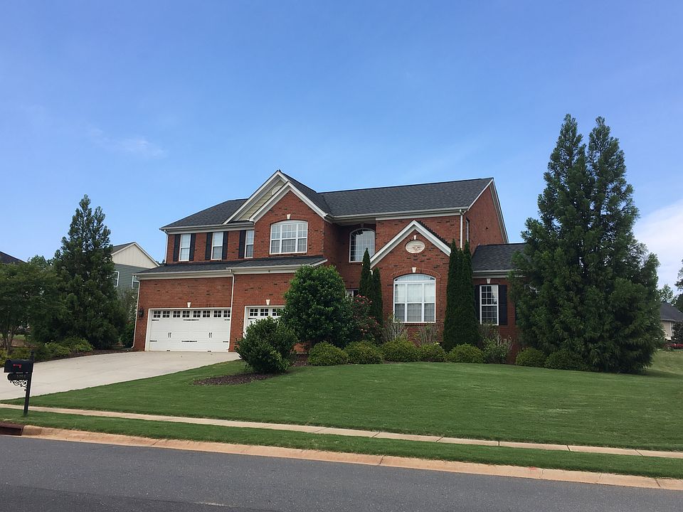 1st image of 1054 Shelly Woods Dr