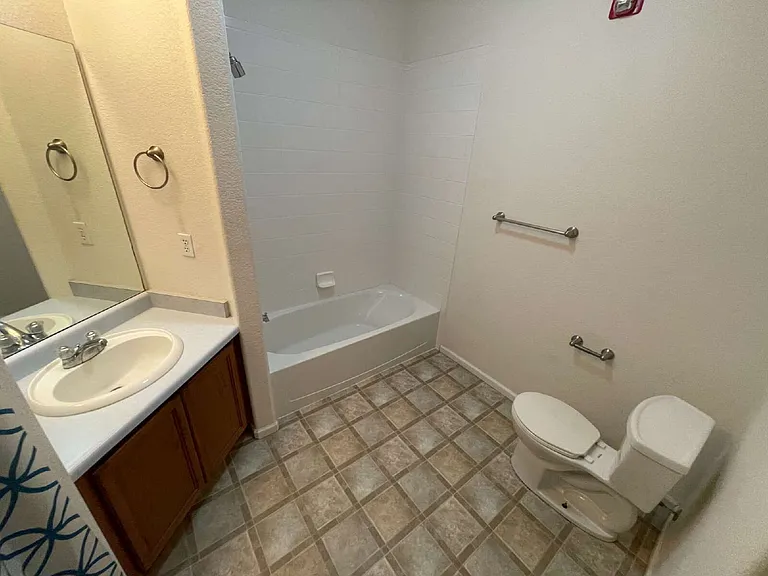 15700 E Jamison Dr #1103 — Photo 13