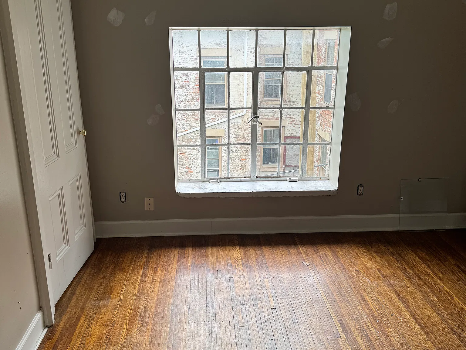 1 bed, 710 sqft, $1,200 — Photo 3