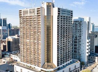 150 Park St W #3104, Windsor, ON N9A 7A2