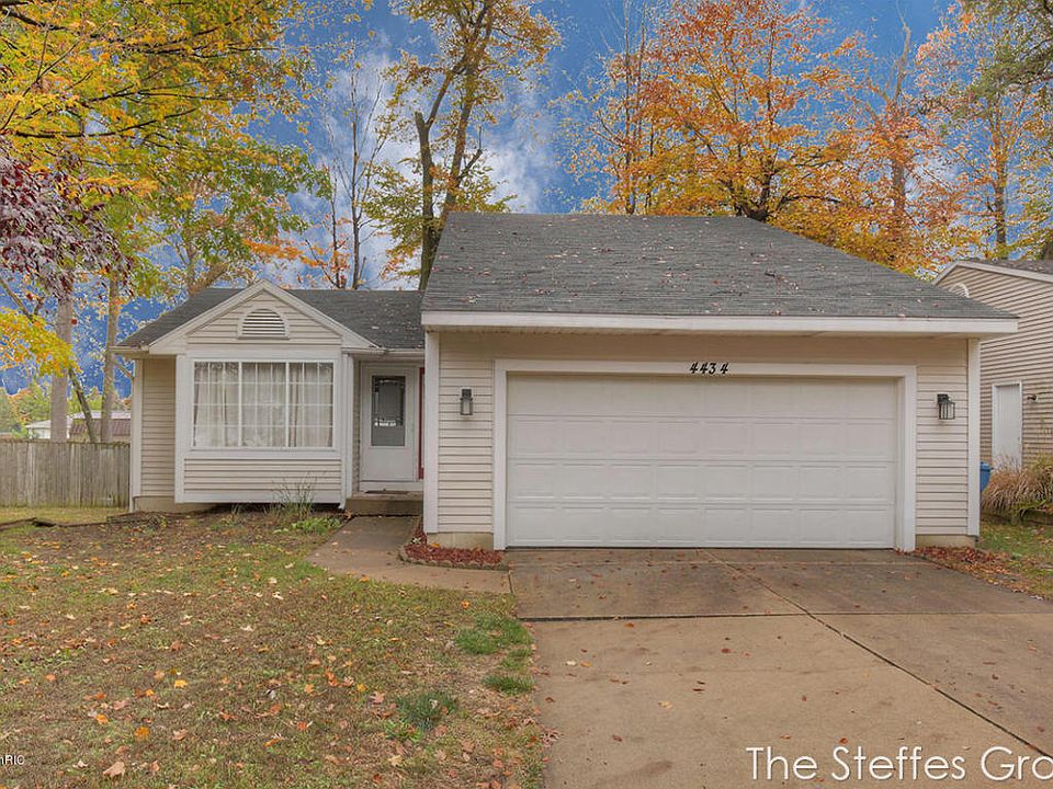 1st image of 4434 Summertime Ct SE