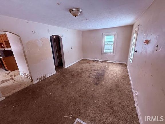 2nd image of 54865 Edgewater Dr