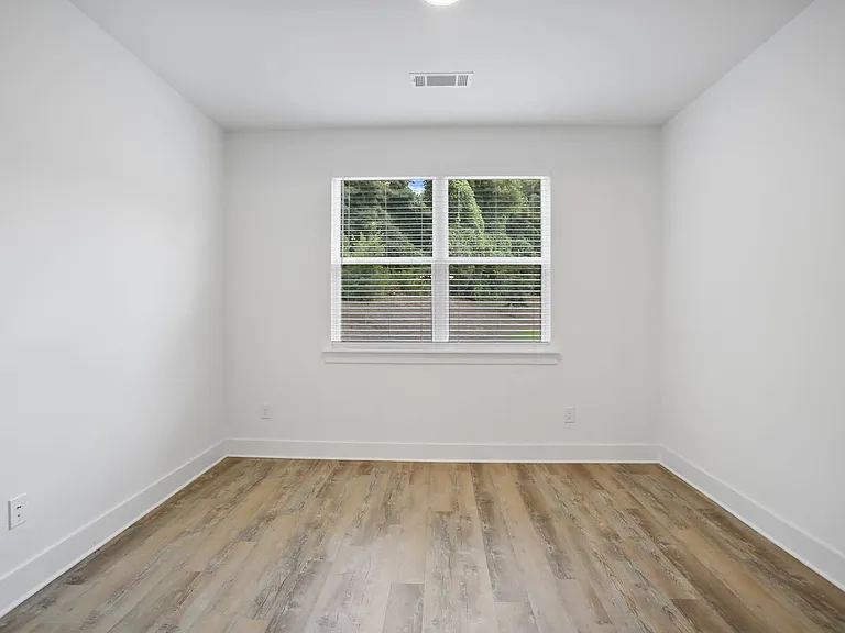 3411 Adler Trl — Photo 9