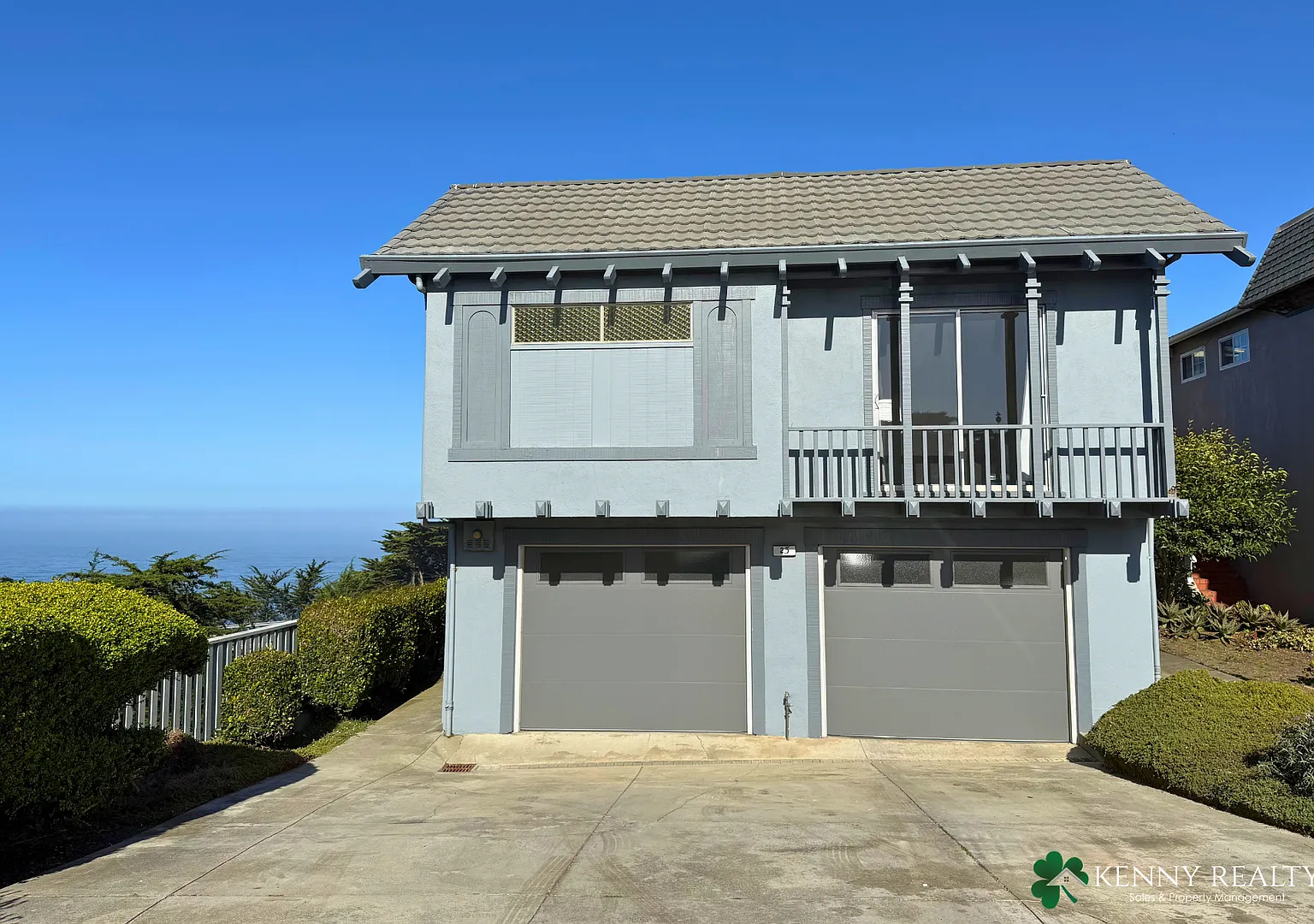 Remodeled 3BR/3BA Ocean-View Home on a Cul-de-Sac in Pacifica — Photo 1