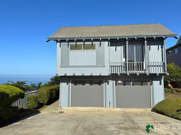 23 Holiday Ct, Pacifica, CA 94044