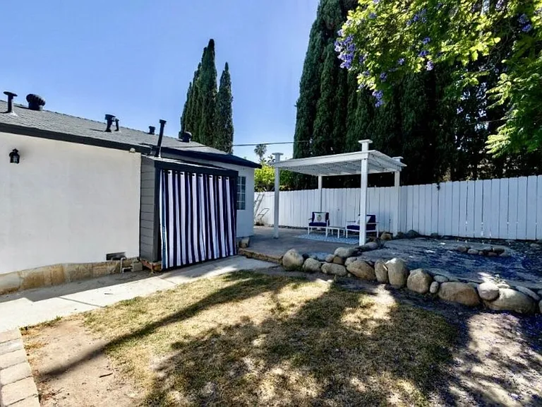 8070 Culowee St — Photo 11