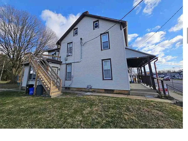 3413 Penn Ave #1 — Photo 3