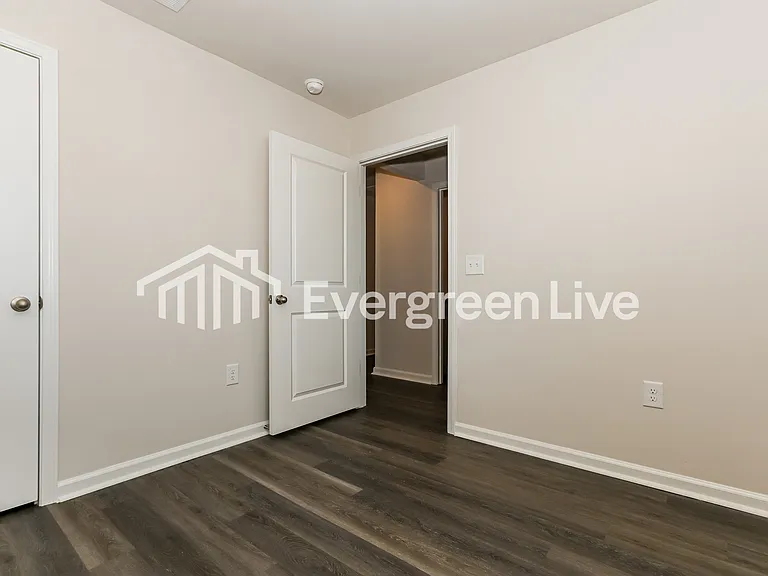 2296 Courtina Way — Photo 13