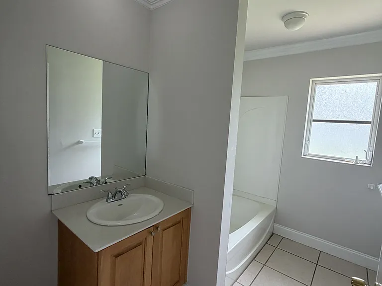 5315 Belrose St — Photo 24