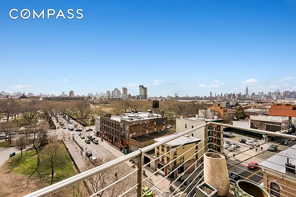 Sold by Compass | media 18