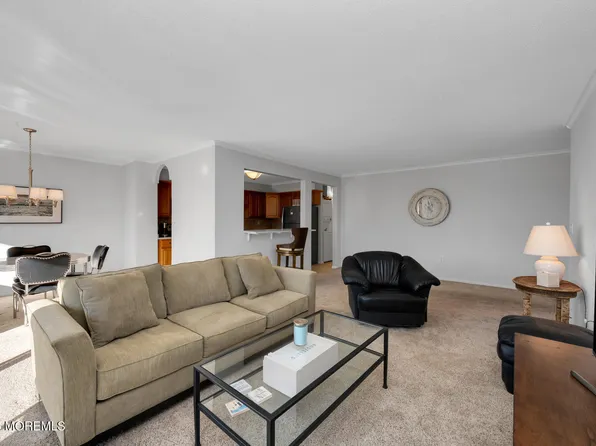 1 Channel Drive #206, Monmouth Beach, NJ 07750